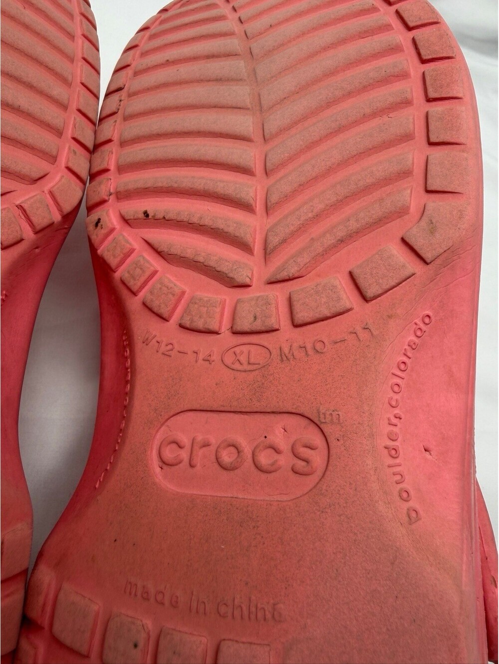 Crocs Pink Slip On Shoes Size 12-14 Womens 10-11 Mens - Picture 8 of 9